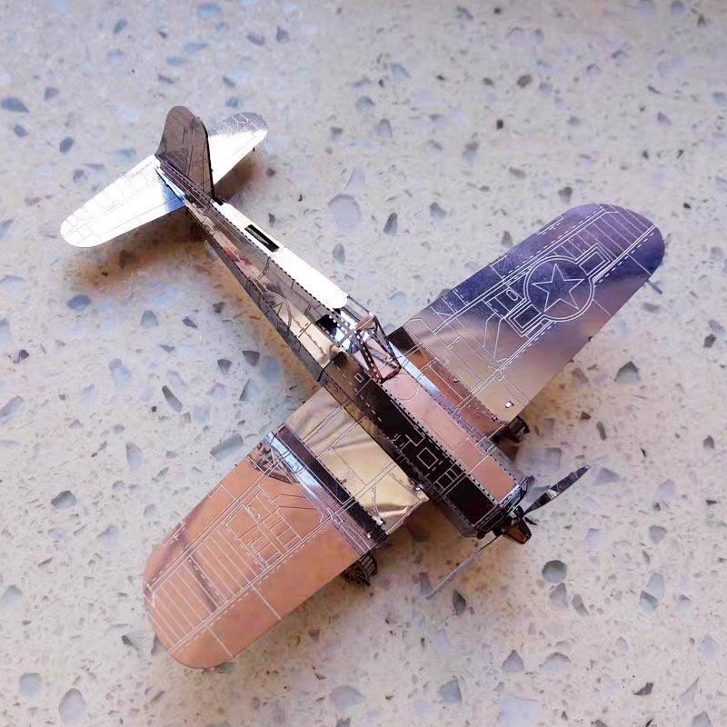 Steel moles like 3D gel-free solid metal assembled stainless steel puzzle model Bombing aircraft Pirate Fighter 