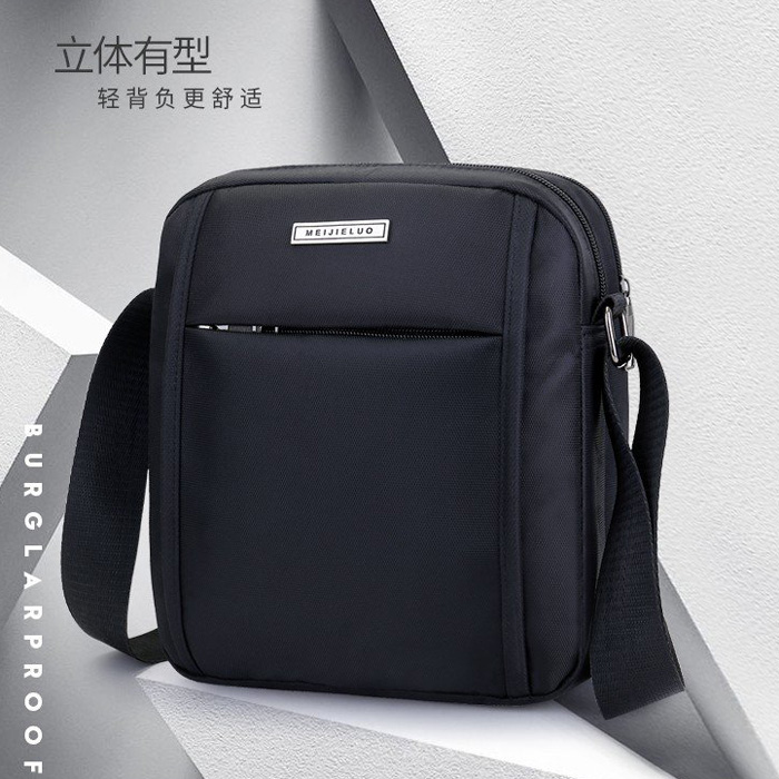 Men's bag 2018 new tide single shoulder slope bag Oxford spinning canvas skewed small backpack business leisure bag
