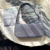 Под подмышками, подмышками с высоким уровнем высокого уровня чувствительности винтажный нишевый дизайн бренда Рэйчел плеч