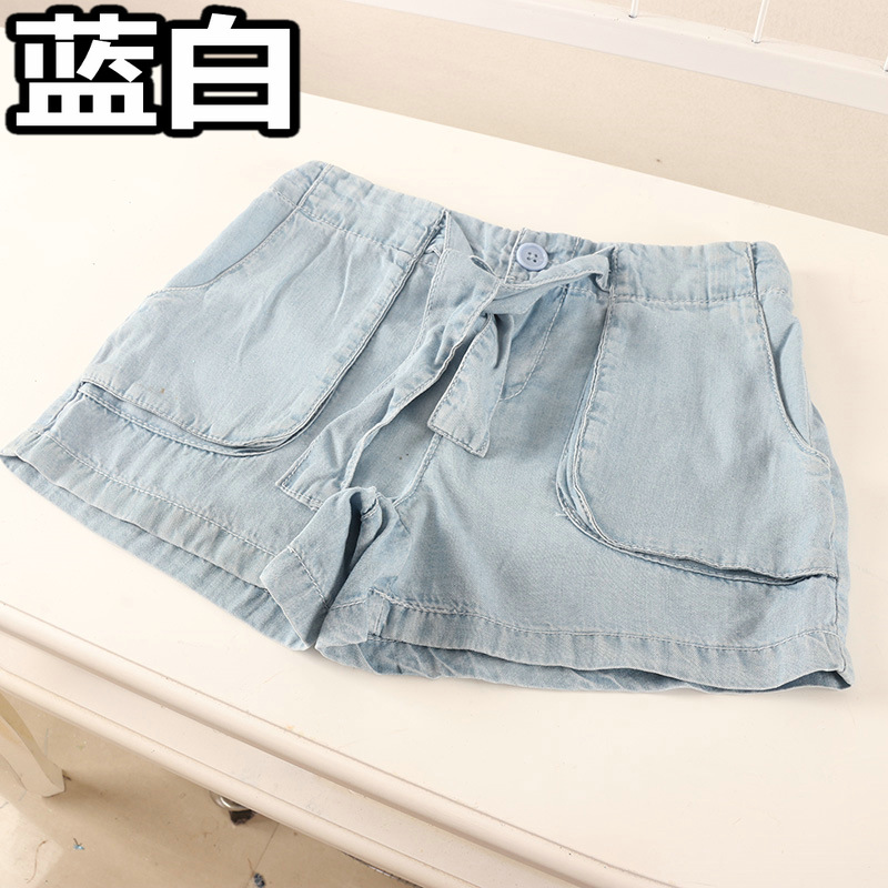 Blue And Whitesummer Children's wear   girl Thin Lyocell  Tencel Light blue Back Tightness Denim shorts Hot pants   European and American single