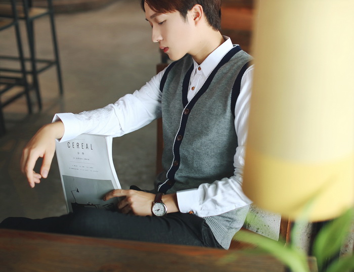 Áo len nam mùa thu và áo len cổ lọ thanh niên áo vest nam hàn quốc