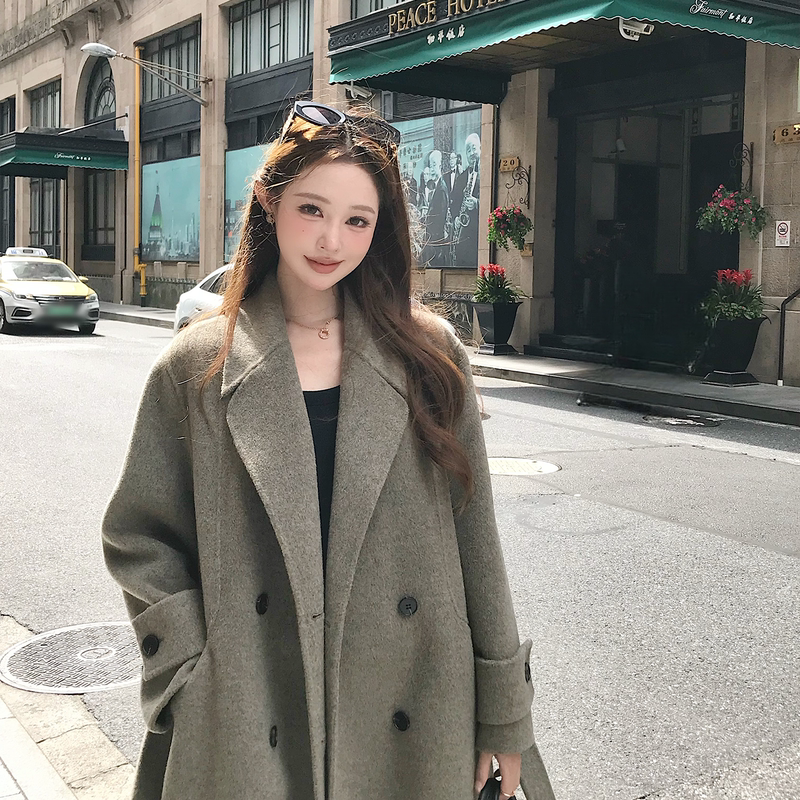 Bobo Fur'Soft Mist Forest' Green Double-Sided Woolen Coat with Suit Collar, Double-Breasted Long Wool Coat for Women
