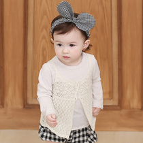 South Korea imported baby vest spring and autumn sleeveless thin knitted wool coat female Baby Baby Baby Baby Girl treasure