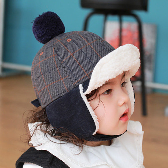 Korean baby fur ball hat warm plus velvet children's hat autumn and winter boys' peaked cap thickened ear cap girl