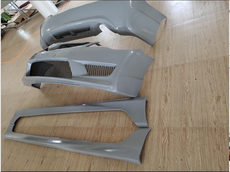 Suitable for Honda Eighth-Generation Civic/Simeng Modified Fd2 Full Body Kit, Simeng Modified Full Body Kit, Simeng Grille Suitable for Honda Eighth-Generation Civic/Simeng Modified Fd2 Full Body Kit, Simeng Modified Full Body Kit, Simeng Grille