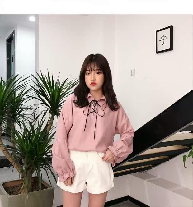 Mùa thu nữ phiên bản Hàn Quốc của áo sơ mi nhung mềm, cổ áo quây dây đeo kèn tay áo chạm đáy áo sơ mi nữ sinh viên sơ mi trắng