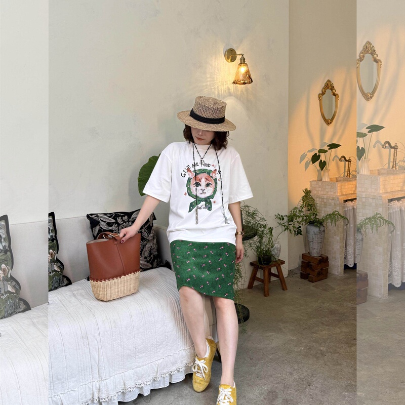 Ye Dafei Ydfstudio Niche Summer Leisure European-Style Cat Print Fun T-Shirt + Skirt Set Ye Dafei Ydfstudio Niche Summer Leisure European-Style Cat Print Fun T-Shirt + Skirt Set