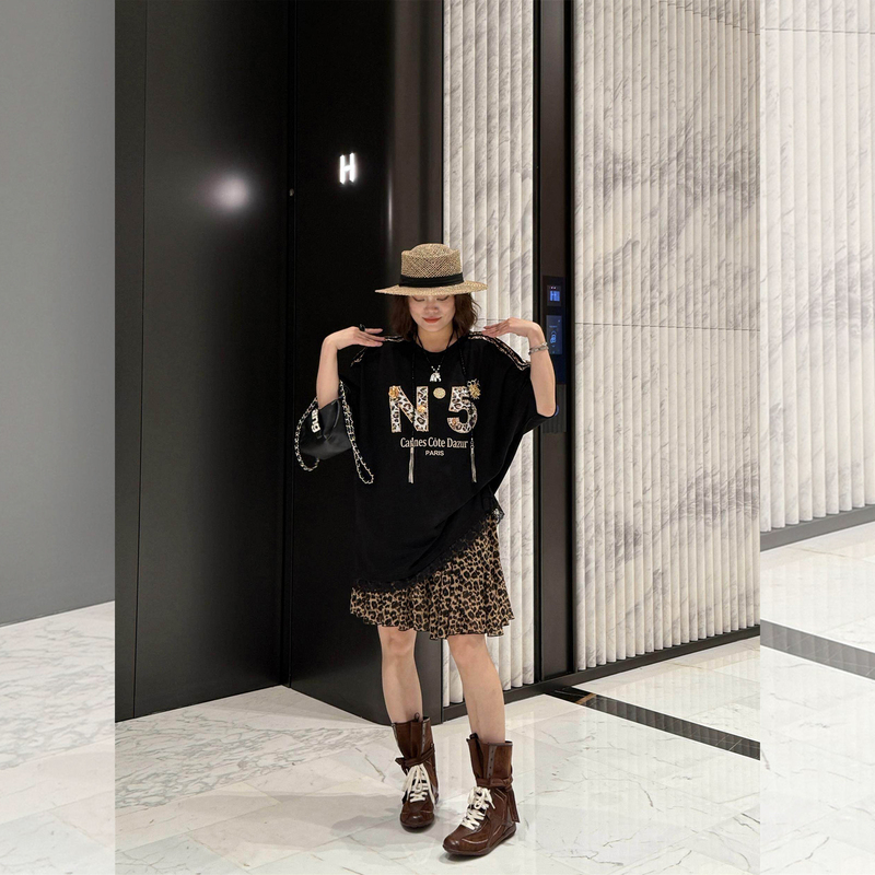 Ye Dafei Ydfstudio Niche Casual Sweet Cool European-Style Letter-Decorated Leopard Print Top + Skirt Set
