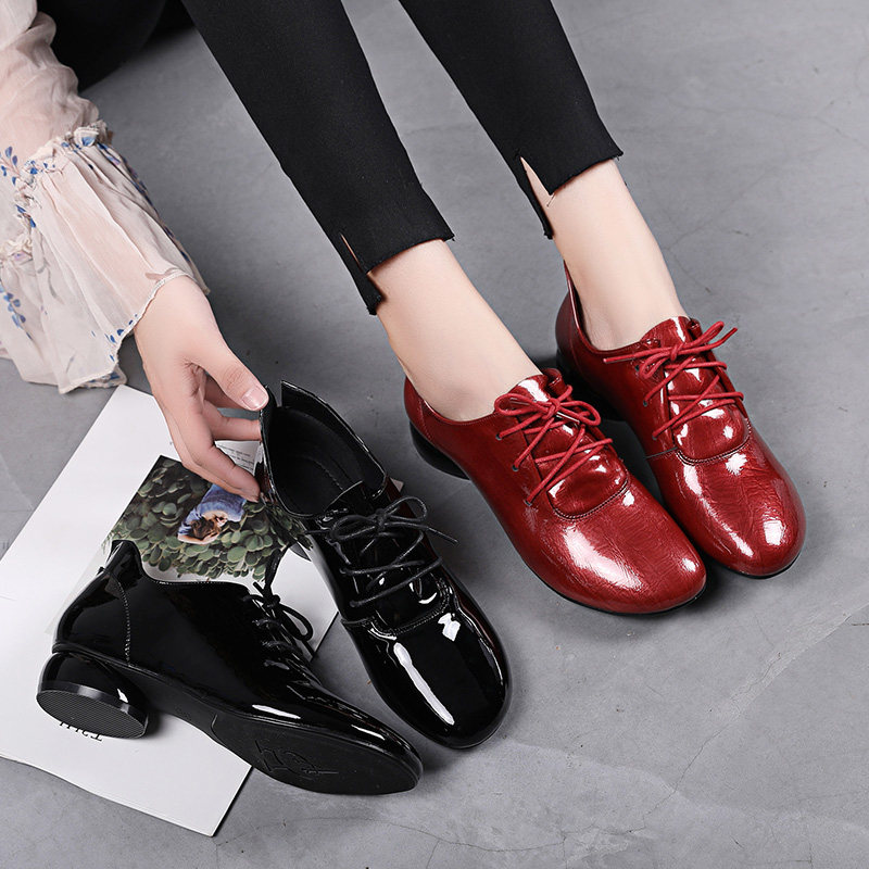 Shoes Children Fall 2020 New Coarse Heel Single Shoes Women Real Leather Shoes Fashion Paint Leather Lace Small Leather Shoes 100 Hitch Shoes