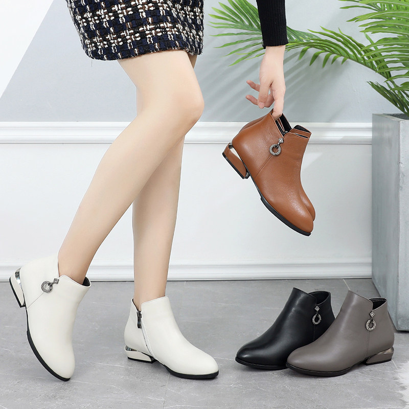 Short Boots Women's Fall/Winter 2020 New Block Heel Martin Boots Women's Singles Boots Genuine Leather Boots Plus Fleece Women's Boots Versatile Women's Shoes