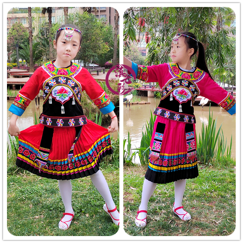 Ethnic girl suit silver decorated with small seedlings embroidered with Yi ethnic clothing boutique 80% sleeves Hunan Tong clothes Two sets