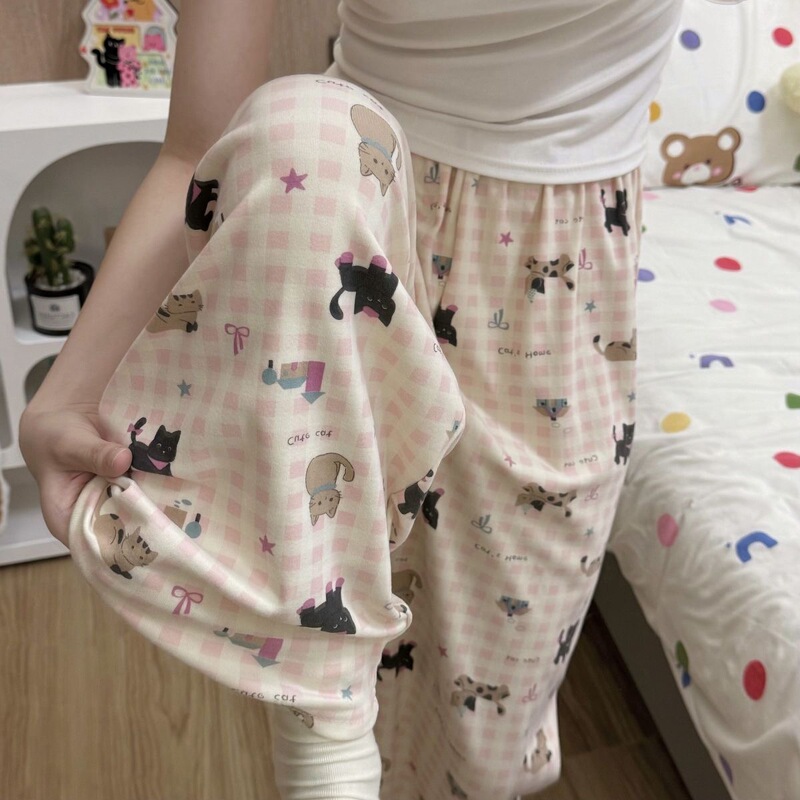 Autumn and Winter Korean-Style Plaid Cat Pajama Pants, Thermal Cartoon Warm Girls' Home Pants, Sweet Plus-Size Outdoor Walking Pants Autumn and Winter Korean-Style Plaid Cat Pajama Pants, Thermal Cartoon Warm Girls' Home Pants, Sweet Plus-Size Outdoor Walking Pants