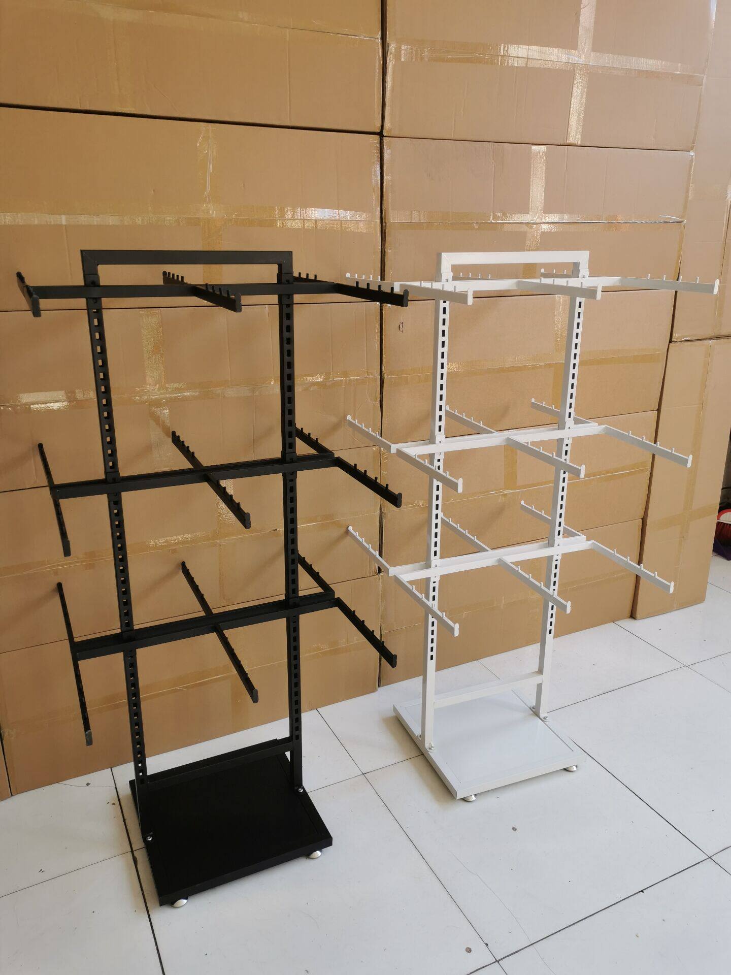 Bra RIGHT HANGING RACK SAFETY PANTS SIDE RACK MIDDLE ISLAND UNDERWEAR SHELF LINGERIE STORE SHOW RACK DOUBLE FACE BRA RACK UNDERWEAR SHELF