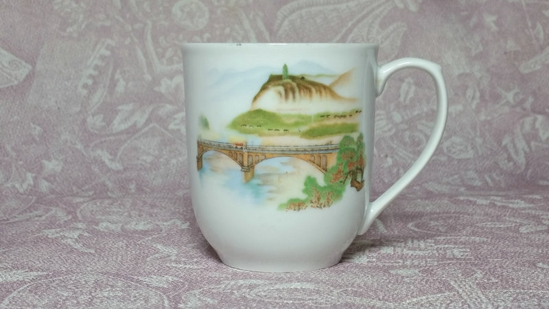 Yanan Pagoda Mountain and Bridge Pattern tea cup Old tea cup Pagoda Mountain tea cup Cultural Revolution tea cup