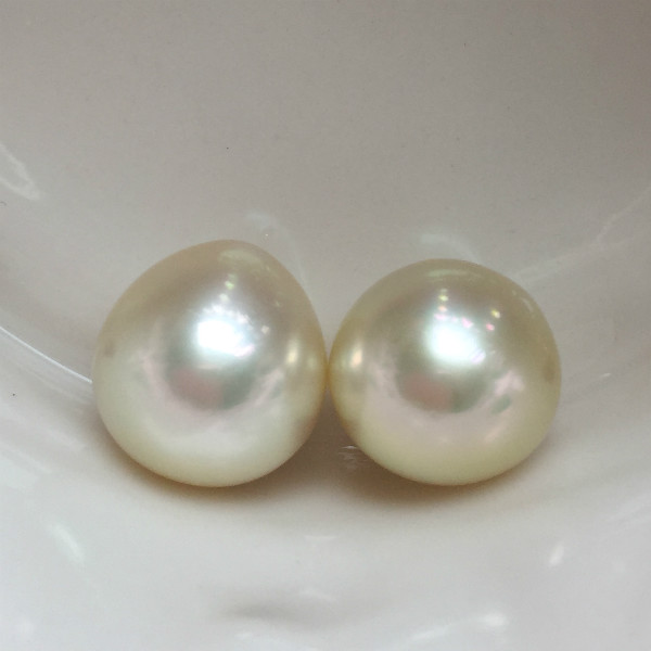 ■ M E R M O R E ■ 13-14mm Oversize Nanyang Gold Pearl Naked Bead Customized