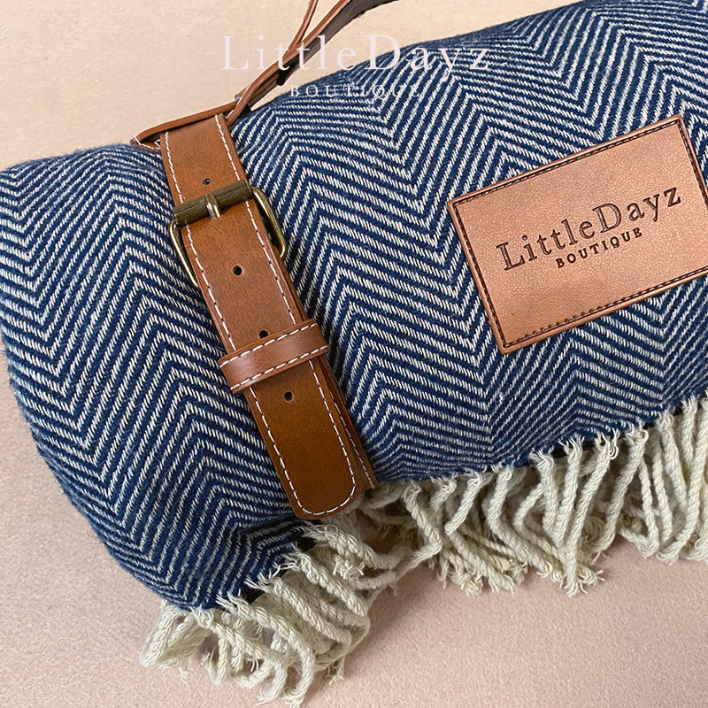 LittleDayz Retro Outdoor Picnic Mat Anti-Tide Cushion Ground Mat Denim Blue Retro Herringbone Textured Wool Blend