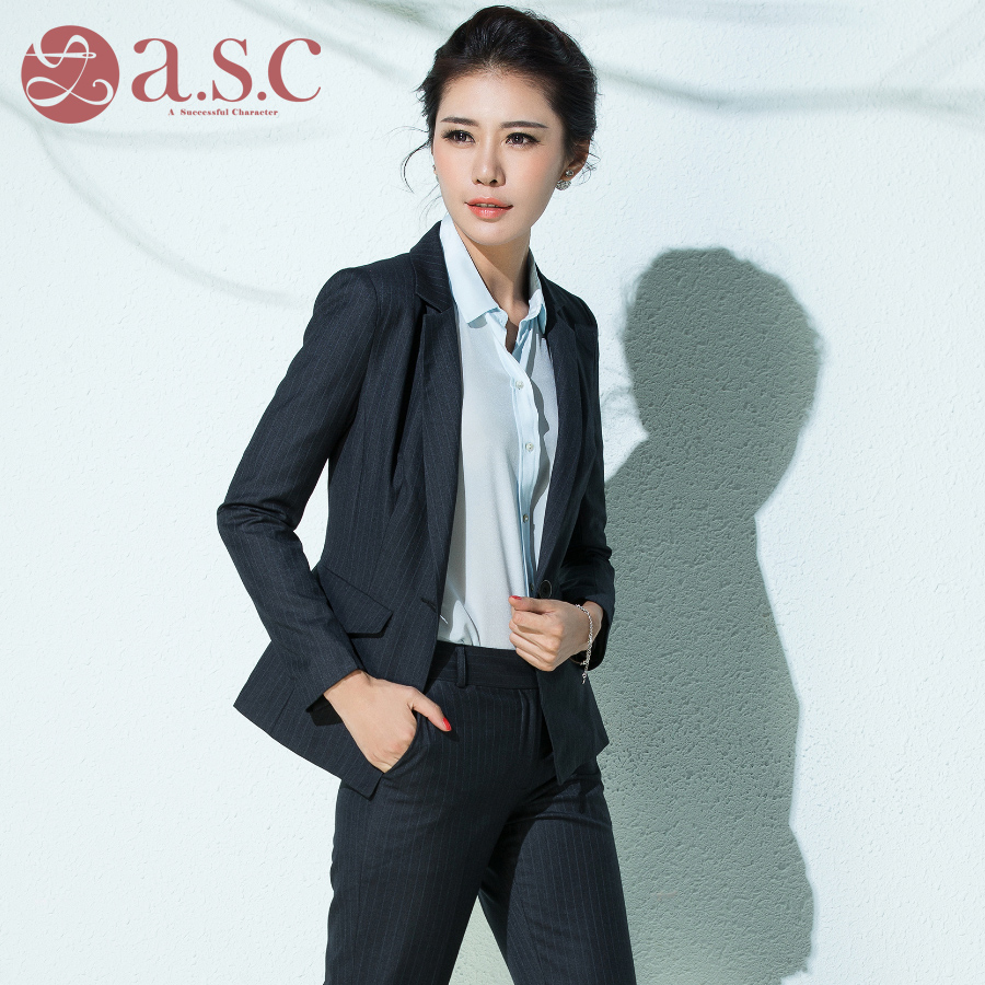 Tailleur femme - Ref 3241680 Image 3