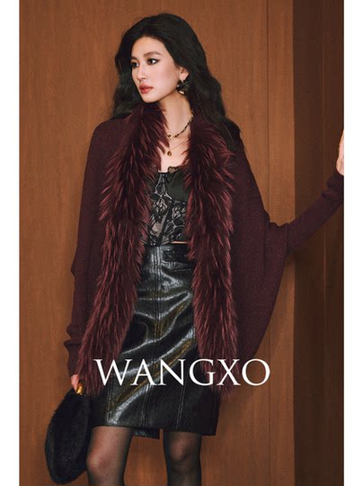 Wangxo｜Fine Shimmering Wool Spliced with Heavy Raccoon Fur Strips｜Horizontal Ribbed Batwing Sleeve Lazy Knit Cardigan