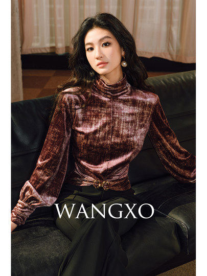 Wangxo｜Quiet Luxury Masterpiece with Gradient Velvet｜Cross-Twisted Deconstructed Design｜Pleated High-Neck Elegant Knit Top