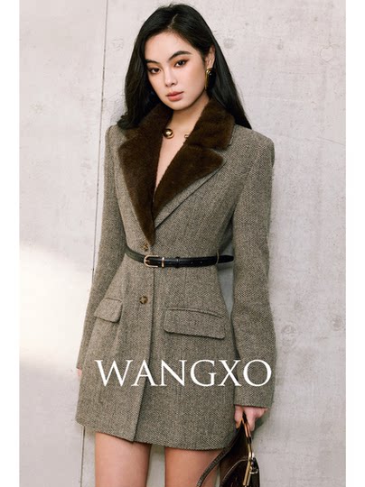 Wangxo｜Precious Natural 100% Wool｜Detachable Eco-Friendly Fur Collar, Wide Shoulders, Waist-Cinching, Long-Sleeved Blazer