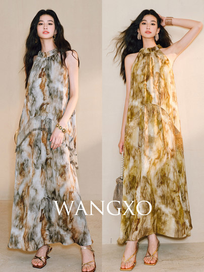 Wangxo｜Oil Painting-Like Gorgeous Satin Jacquard｜Beaded Tassel French and Italian Romantic Off-Shoulder Halter Dress