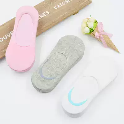 Socks women's pure cotton shallow mouth Korean cute non-slip Doudou socks spring and summer silicone low-top invisible socks student women's socks