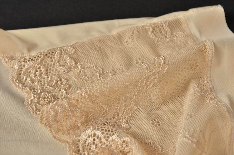 Slip jeunesse N32-3 en soie Ice - Ref 662478 Image 45