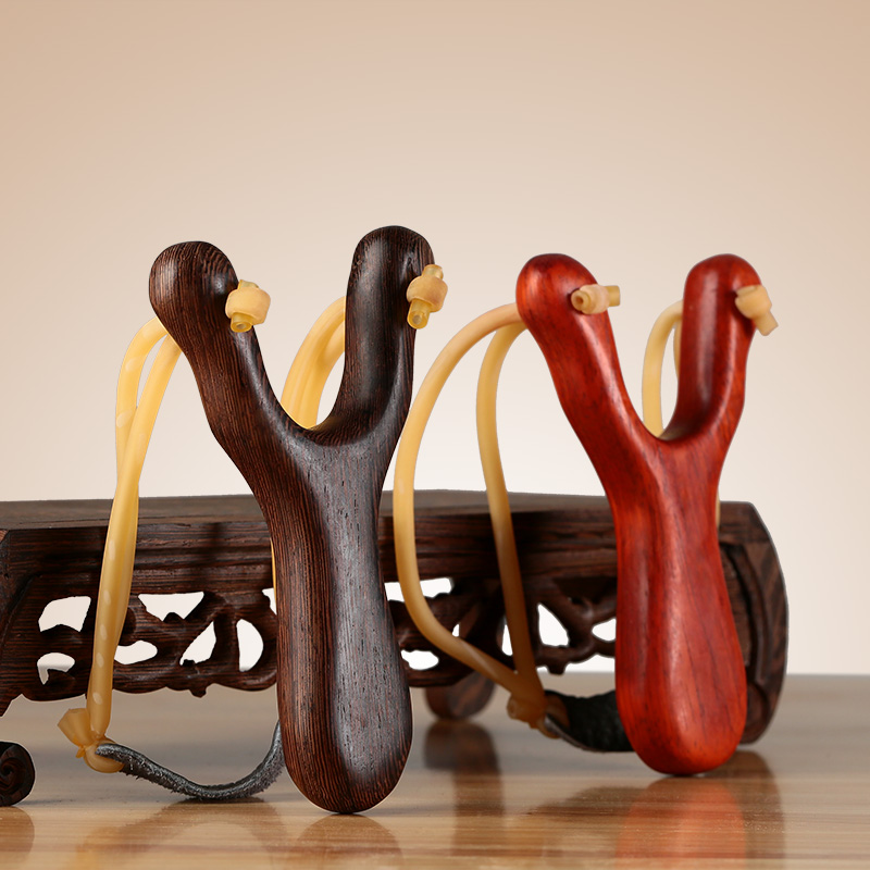 Mahogany Slingshot Bear Infested Bear Big Bear Two Fitness Outdoor Games Children's Toys Solid Wood Carving Handicraft Ornament