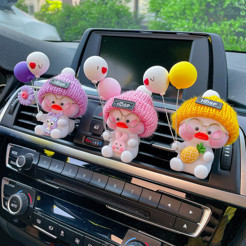 Perfume aromatherapy ornaments accessories car air conditioning air outlet car lasting light fragrance car cute cartoon creative full