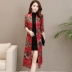 Mùa xuân và mùa thu dài tay áo khoác in hình mẹ bầu 40-50 tuổi khí chất hoang dã mỏng manh dài áo gió nữ cỡ lớn các kiểu có áo đồ bộ tuổi trung niên Quần áo của mẹ