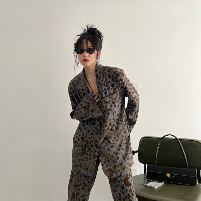 2024 spring and autumn new high-end leopard print suit jacket casual temperament goddess style high-end suit two-piece suit