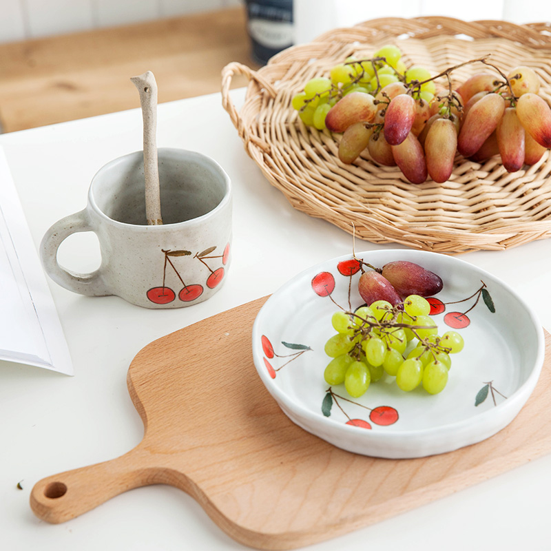 Yifang Japanese creative mug Bowl plate spoon set cartoon ceramic cup coffee cup Milk Cup fruit series