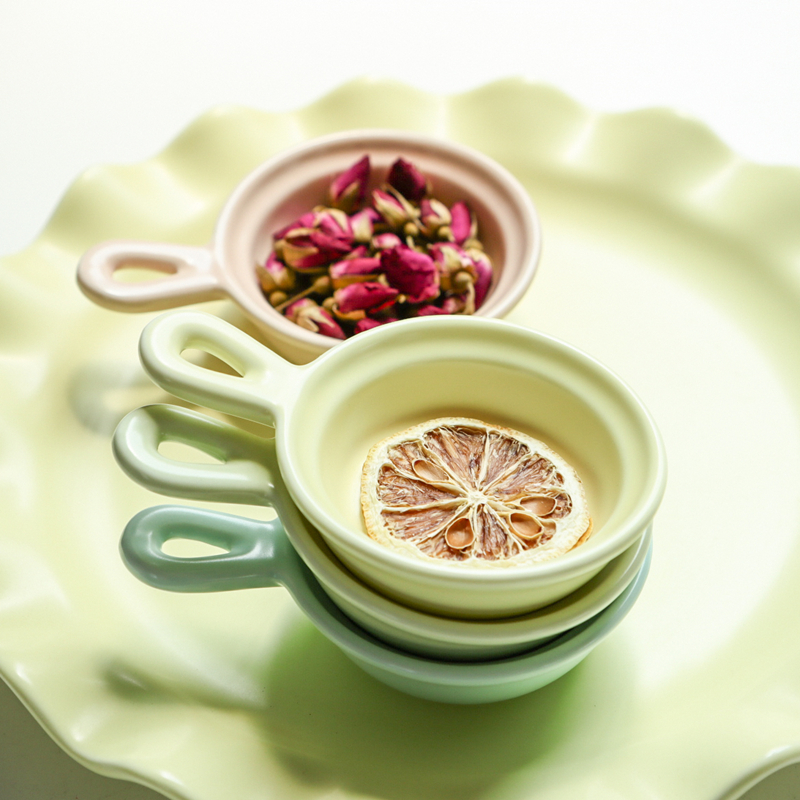 Ceramic creative small plate Household vinegar plate seasoning plate Soy sauce plate Japanese handle plate Personalized dining room pickle plate