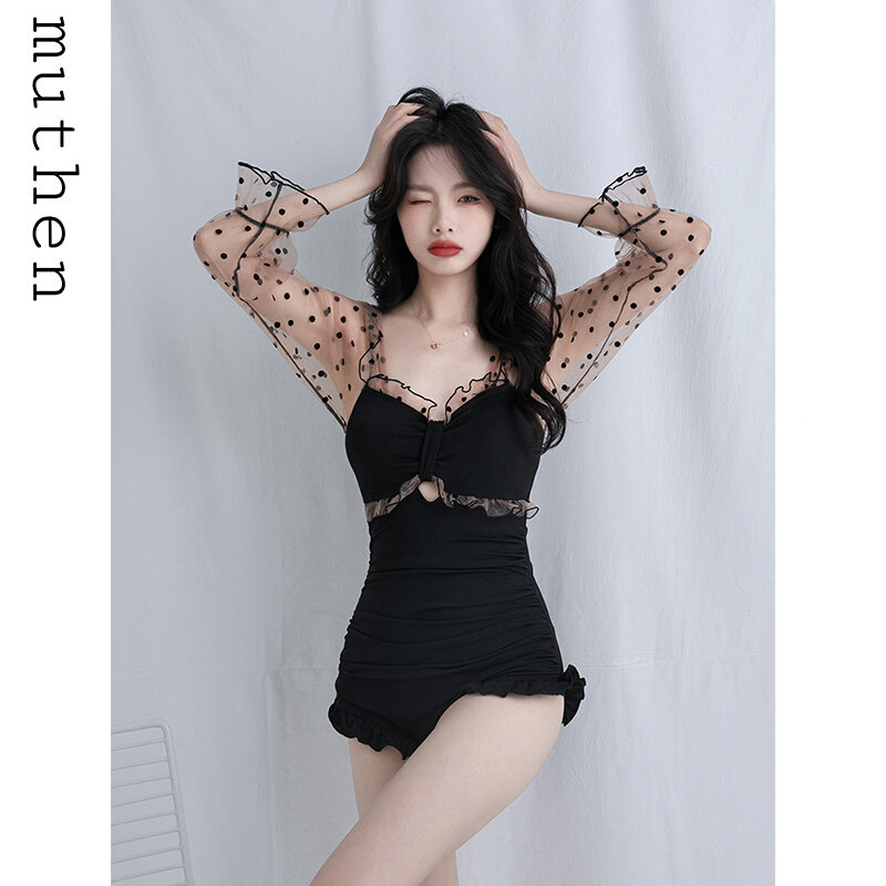 Body Wave Bathing Suit Superior Sensual Sensuality with small breasts and slim fit Triangle black long sleeves The net red conservative Lieven