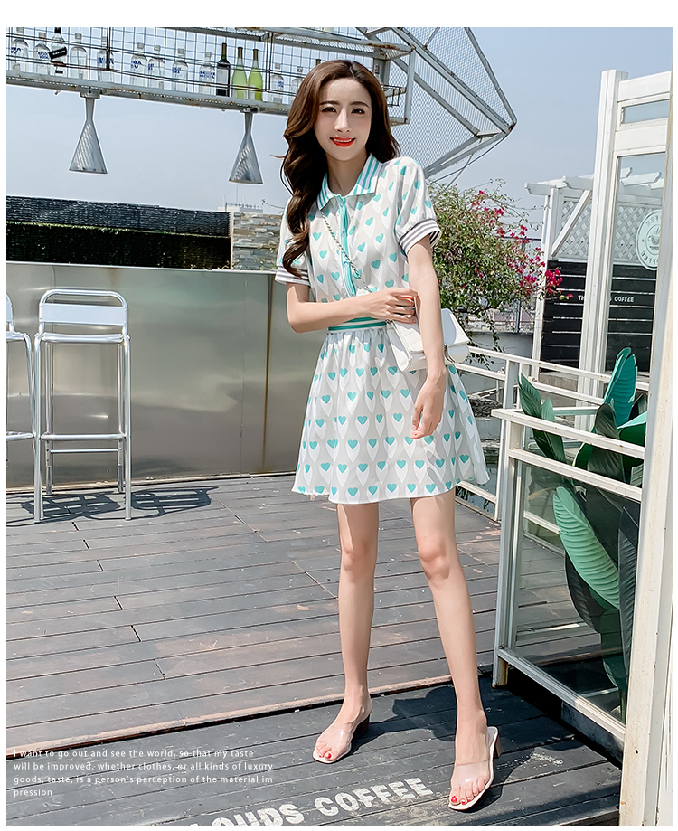 VK旗艦店 韓系愛心印花條紋洋氣時尚顯瘦套裝短袖裙裝