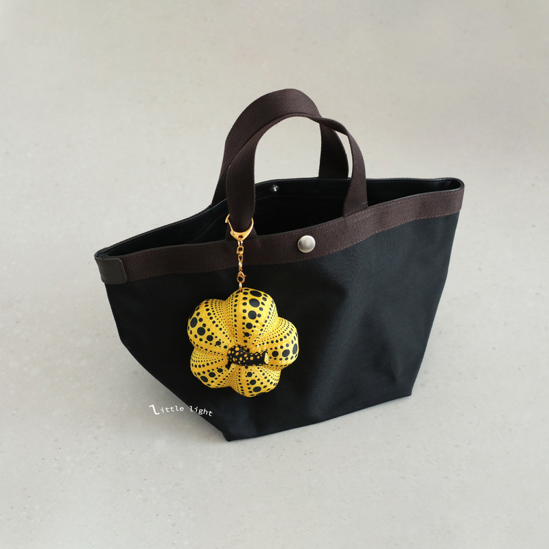 French-Style Niche Minimalist Black Camouflage Tote Bag, Classic Waterproof Commuter Handbag
