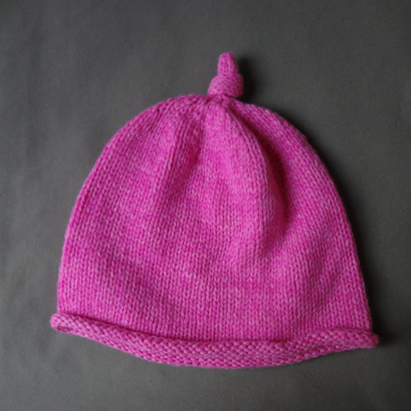 Cashmere Hats Are Suitable for Both Men and Women, and for All Ages. Six-Layer Thickened Cashmere Hats Are Warm in Winter, with a Fun and Stylish Design