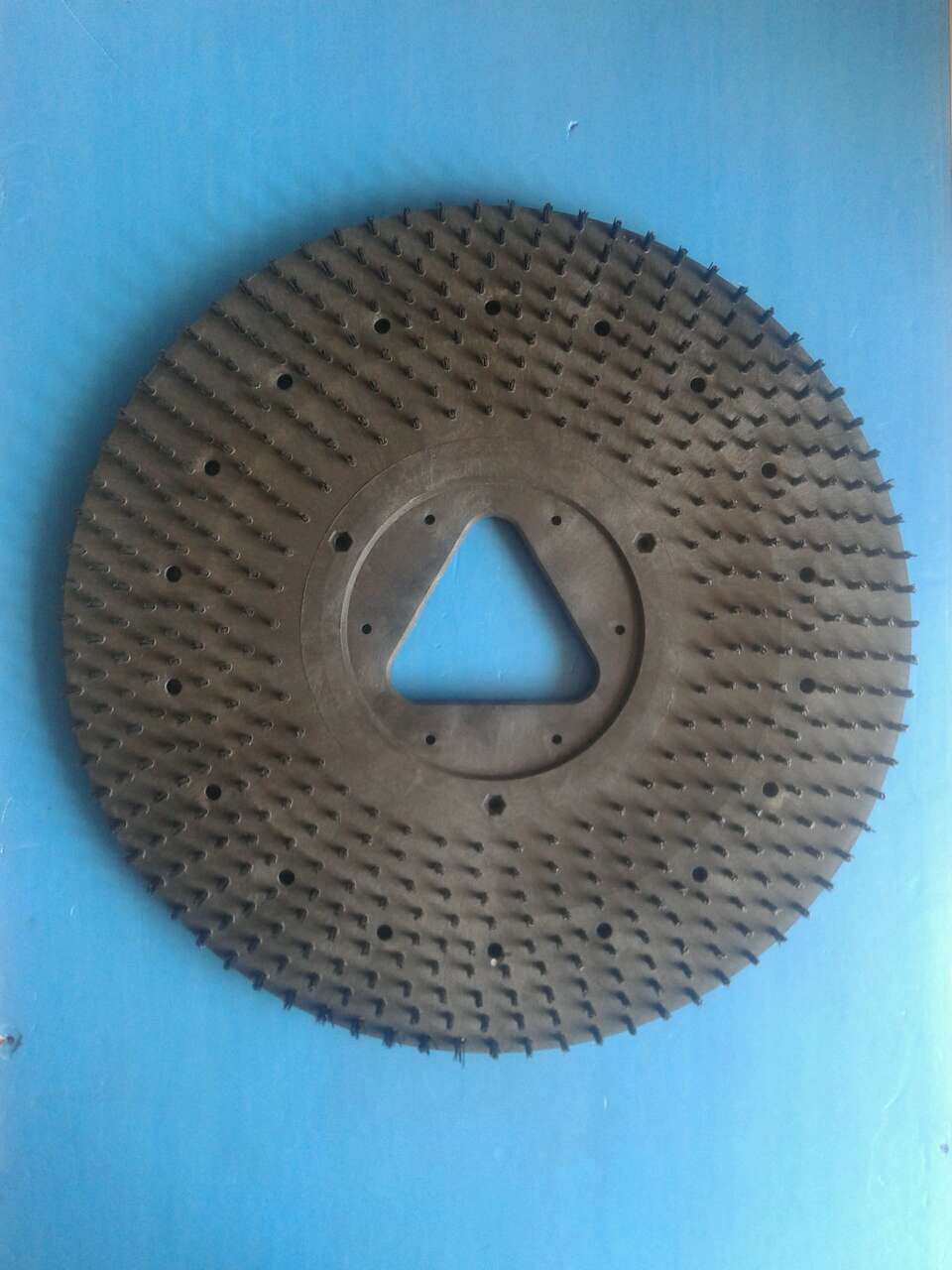 The new Mondel MB55 hand-push floor washing machine needle plate battery cleaning car scouring pad floor cleaning accessories