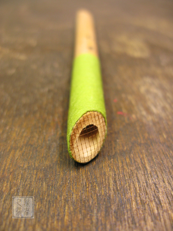 Japanese bamboo powder cylinder 60 mesh (small three) gold Calligraphy Lacquer Lacquer Painting material