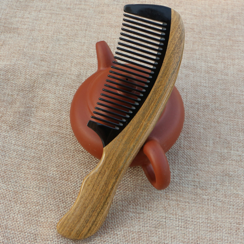 Natural authentic green sandalwood comb corner comb dense tooth straight massage comb anti - static and round - hair comb large