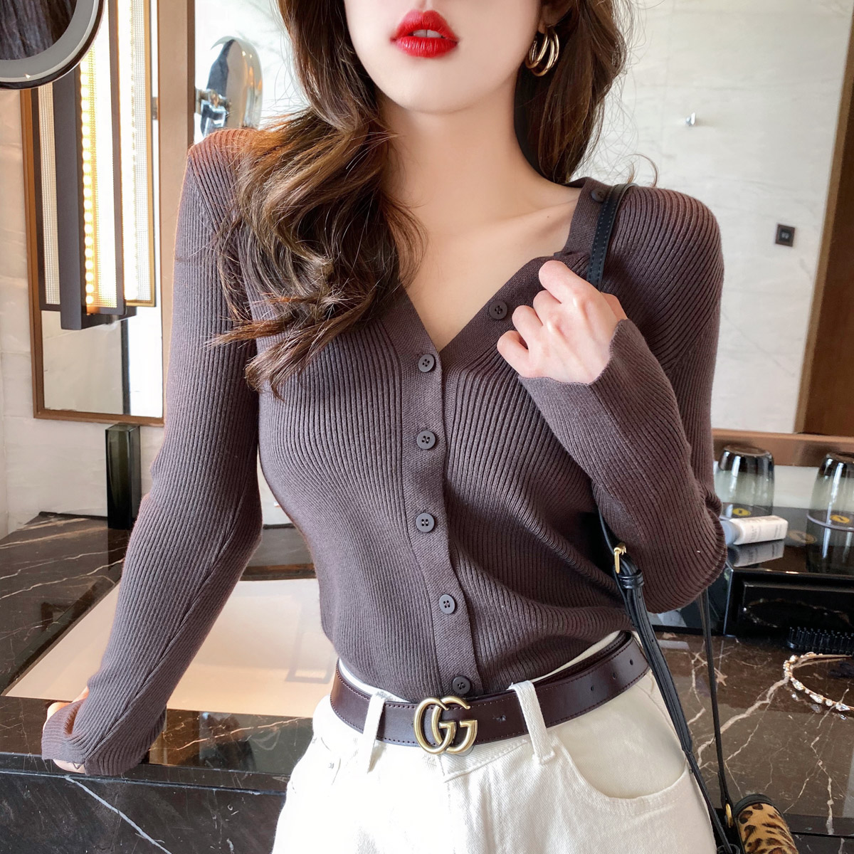 Net red V knitting sweater coat thin and outer coat wear sweater in 2022 new style in spring and autumn