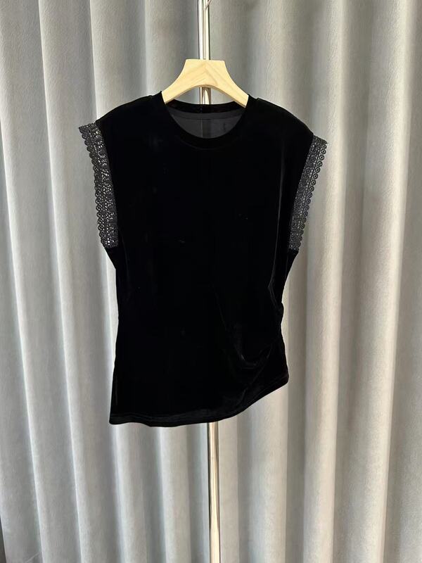 New Fashionable Round-Neck Lace-Trimmed Sleeveless Velvet Shirt with Irregular Hem and Waist-Cinching Design for a Slimming Effect