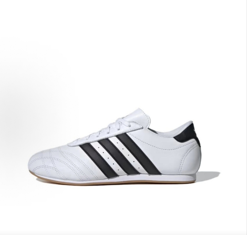Adidas Originals Taekwondo Jennie White Song Yuqi Boxing Flat Shoes Js1194 Adidas Originals Taekwondo Jennie White Song Yuqi Boxing Flat Shoes Js1194