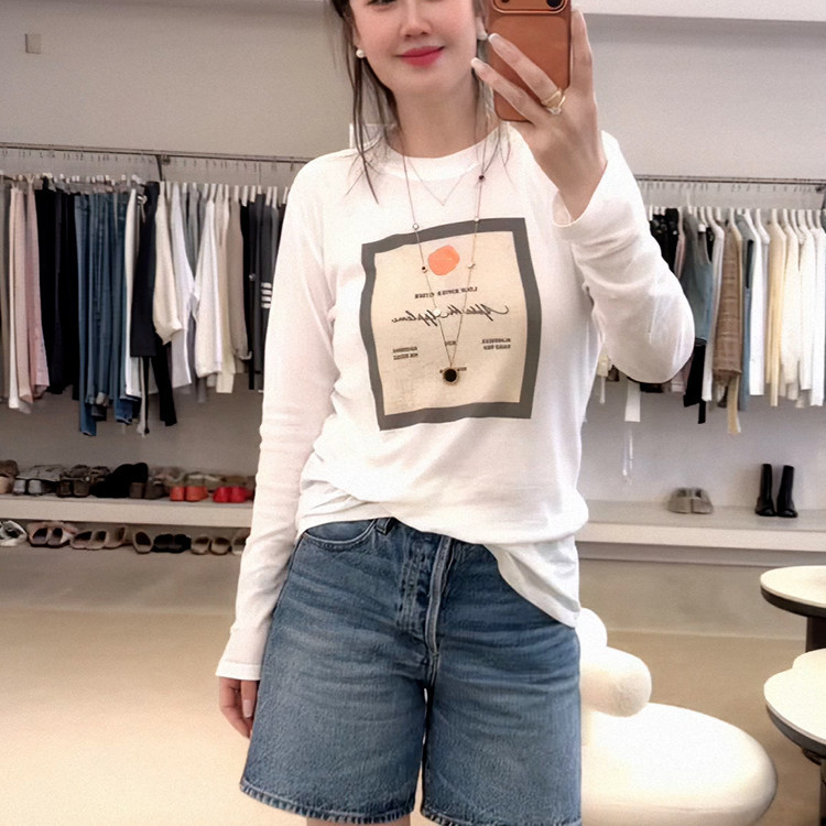 2026 Autumn New Style Age-Reducing Thin Square-Frame Printed Loose-Fitting Elegant Inner Layer Long-Sleeve T-Shirt for Women