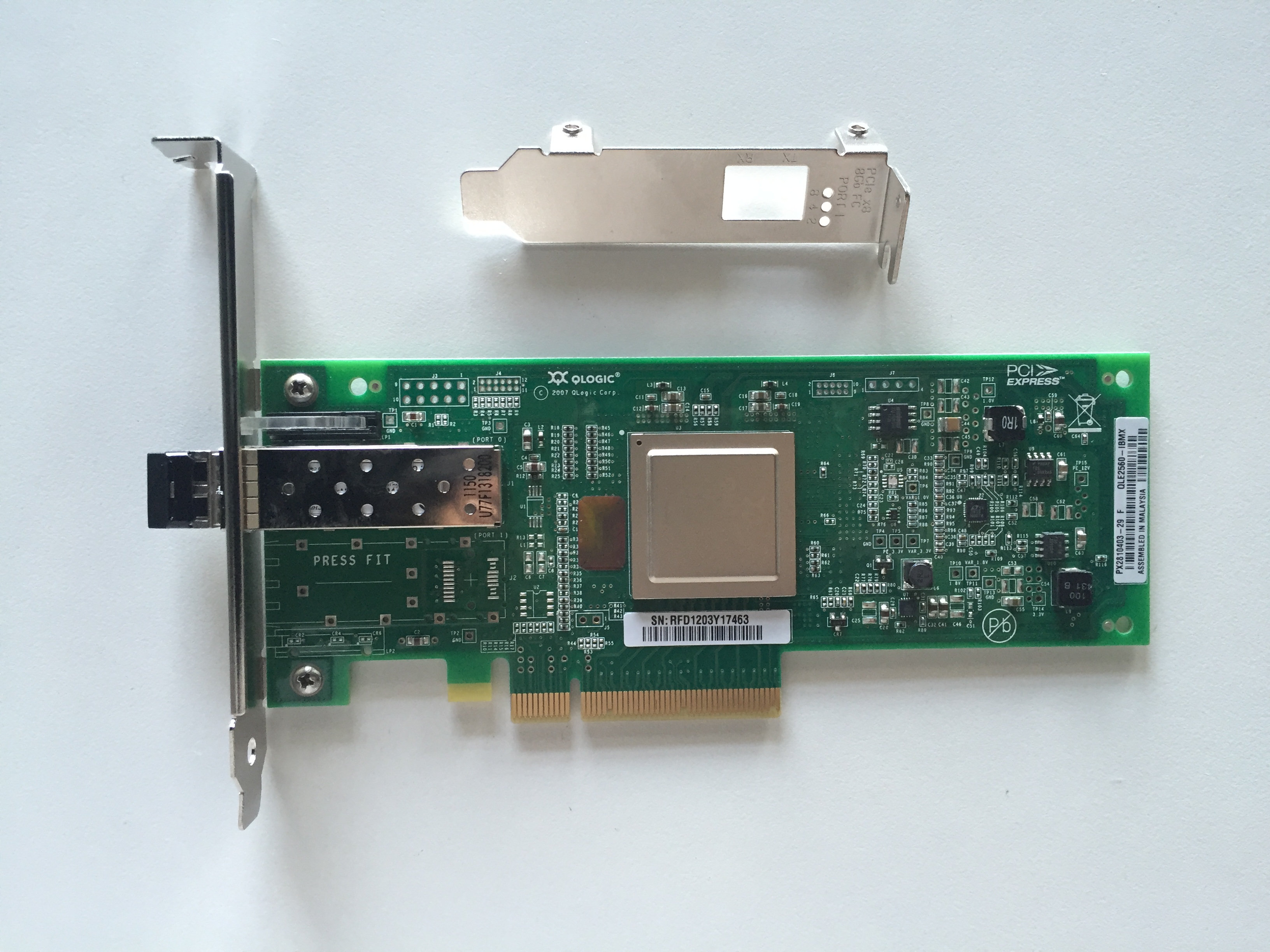 The original IBM QLE2560 42D0501 42D0507 42D0503 X3650M5 8Gb single-mouth HBA card