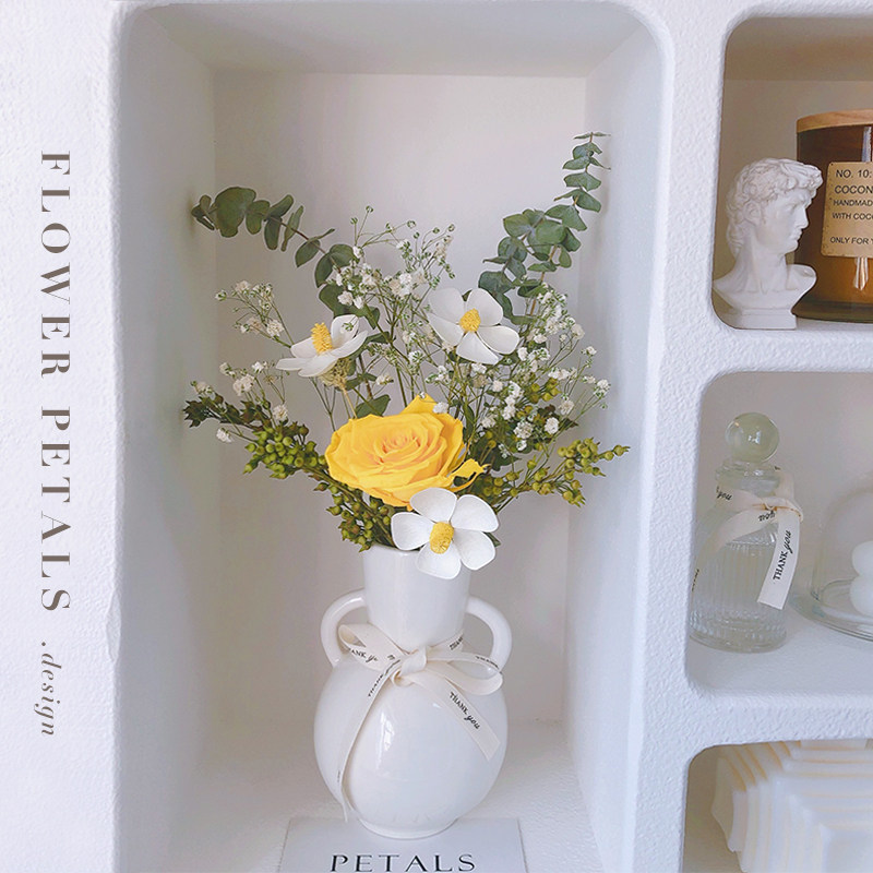 ins yonnais roses full of stars dry flowers bouquet livingroom Furnishing Bedroom Dorm Room Table Vases Yugali True Flowers-Taobao