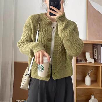 Twist Sweater Jacket for Women, Spring 2024 New Style, Thickened, Lazy Style, Unique Design, Niche Knitted Cardigan Top