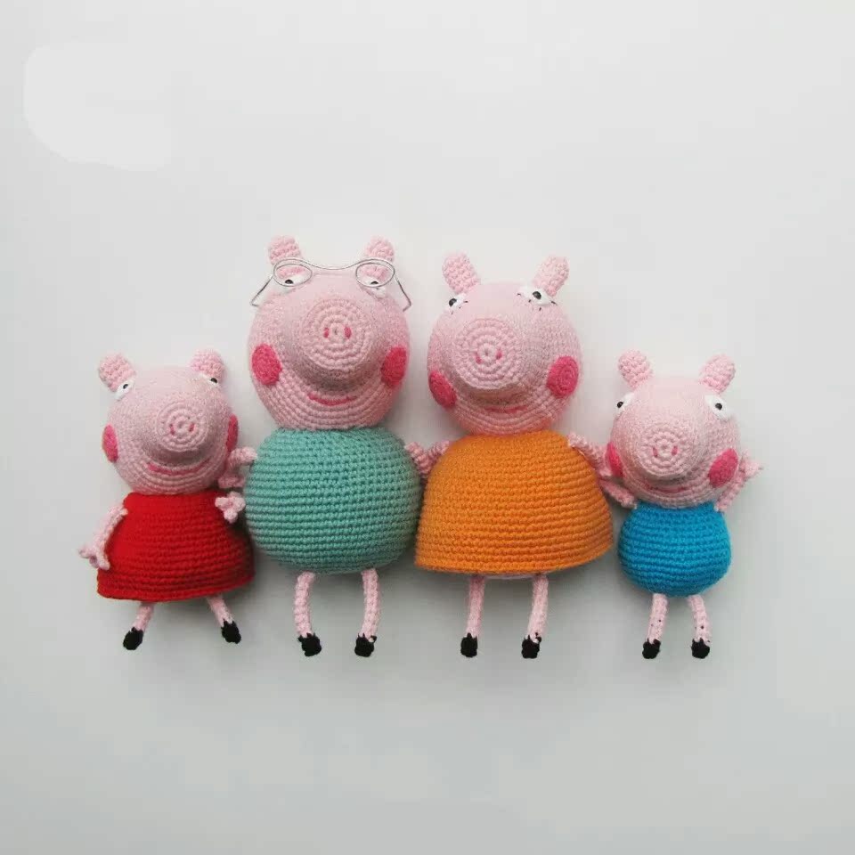 Hook-textured decontextuate diy Chinese small pig petch socialite a doll crochet picture solution