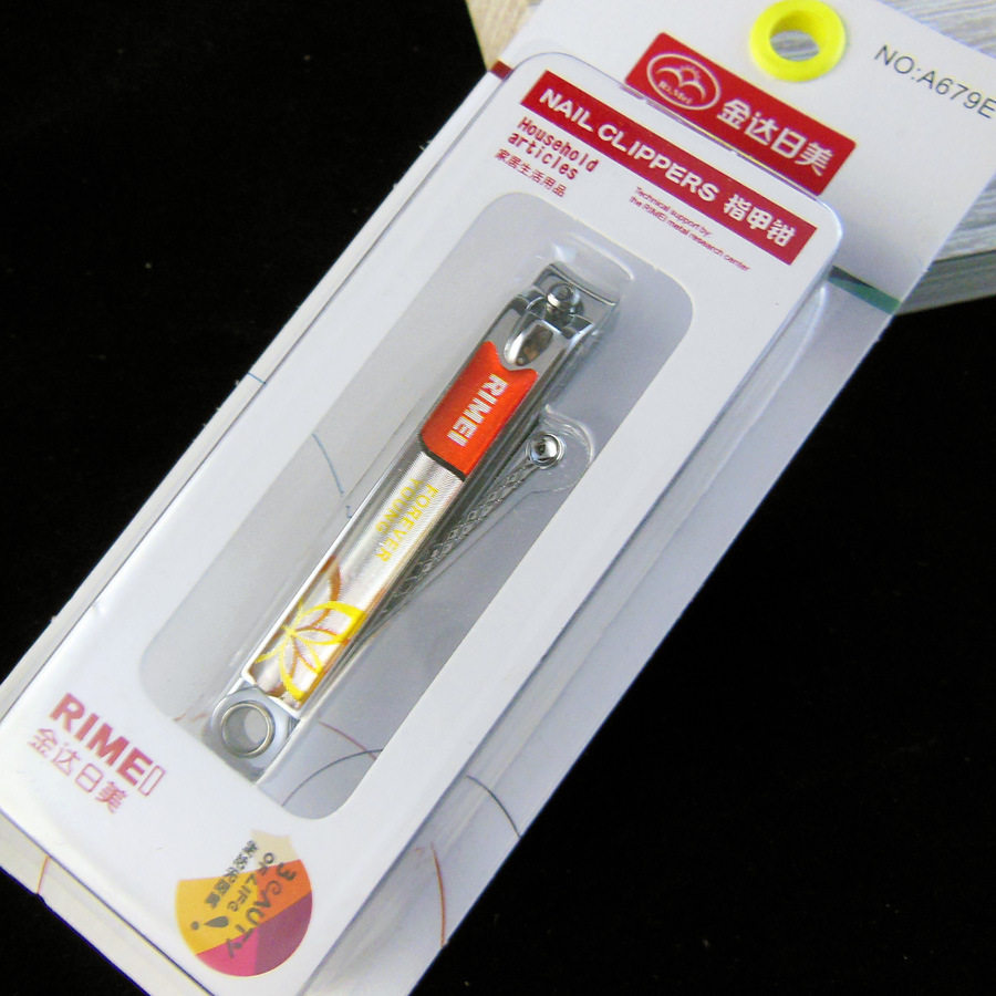 Nippon Midea A679E Stainless Steel Nail Clamp with Ear Spoon Nail Polish Knife Medium Nail Polish Knife