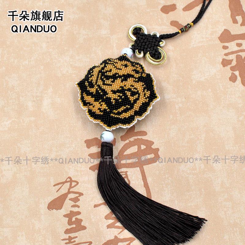 Printed cross stitch full beaded car pendant new creative personality simple embroidery dragon totem couple send boyfriend